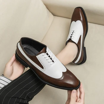 Homens Sapatos Brogue Marrom Branco Cores Misturadas Lace-up Artesanal Respirável Homens Sapatos Mocassin Homme Oxford